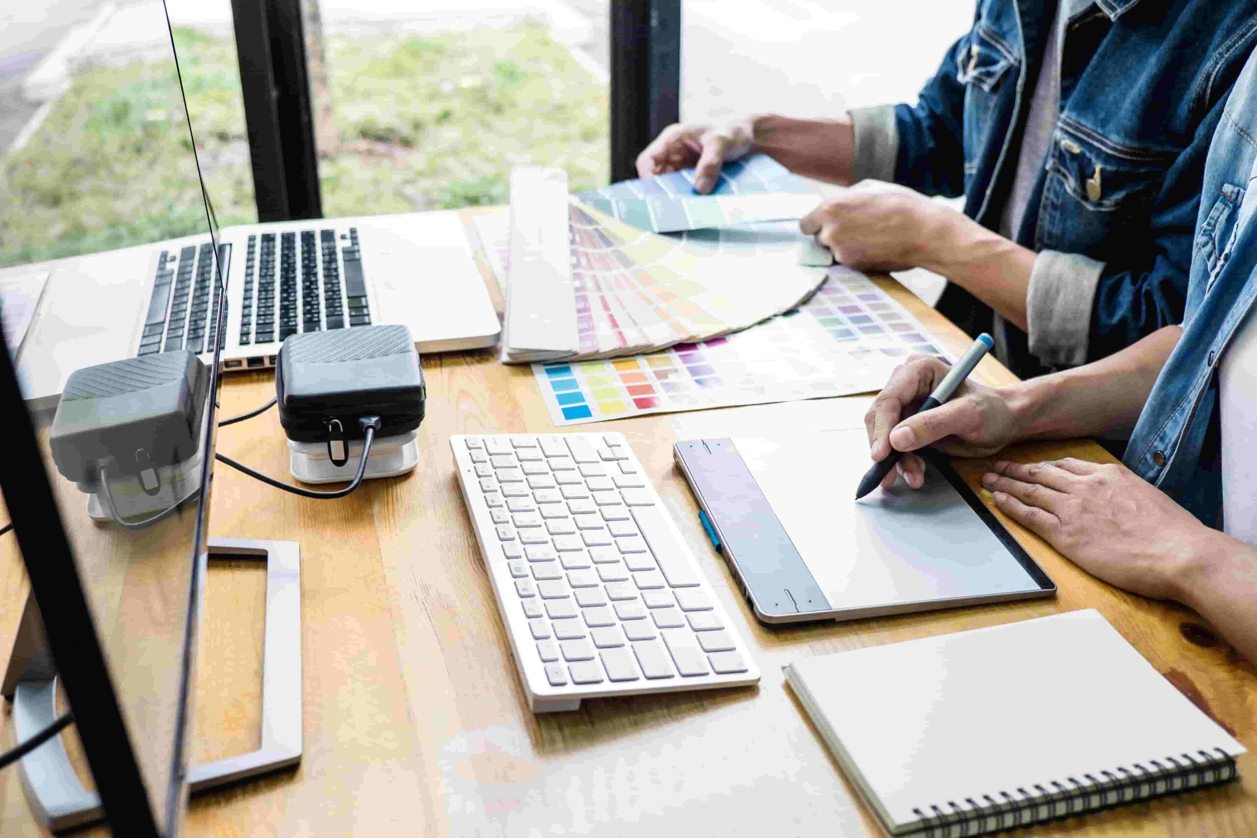 Rockstar Tech – How Graphic Designing in the Digital Era: Transforming Brands with Visual Creativity and Technology